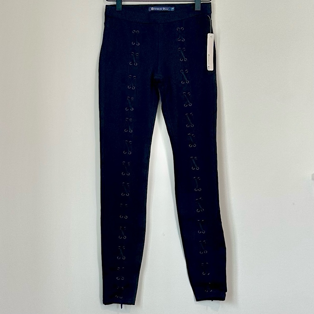 NWT Tractr BLU Black Lace-Up Leggings - Size: 25